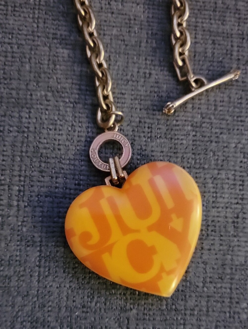 Vintage Juicy Couture Toggle Chain Necklace with Double Sided Heart Pendant - Picture 6 of 8